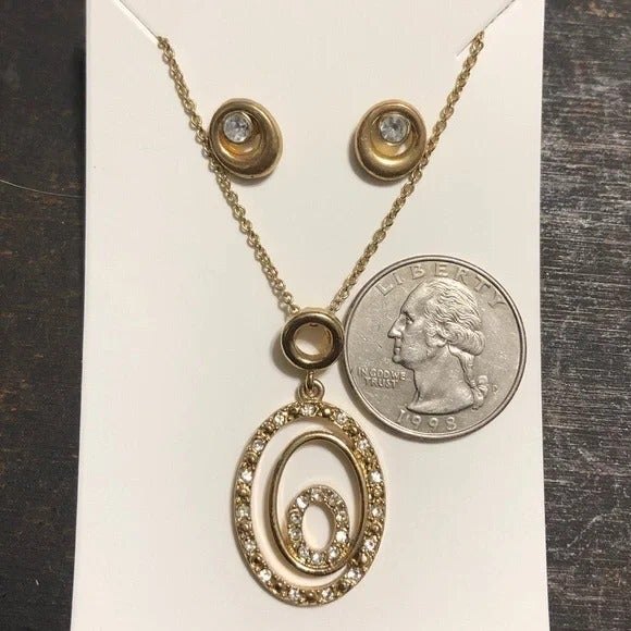 Oval Pendant Necklace & Circle Earring Set Gold Tone - Picture 5 of 7